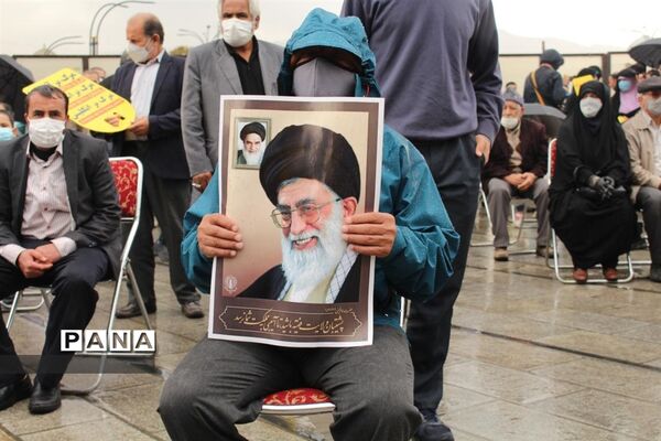 راهپیمایی یوم الله ۱۳ آبان «روز دانش‌آموز و روز ملی مبارزه با استکبار جهانی»