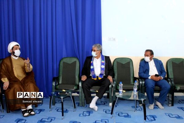 دیدار رئیس سازمان دانش‌آموزی کهگیلویه و بویراحمد با امام جمعه دهدشت