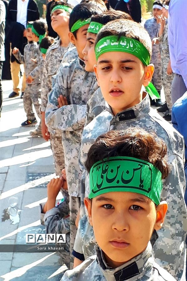 حماسه دانش‌آموزان  پیشوا در روز ۱۳ آبان