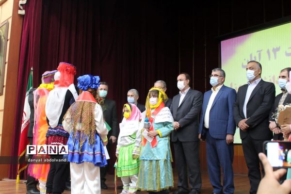 نشست صمیمی با رییس کمیسیون برنامه و بودجه مجلس به مناسبت ۱۳ آبان  در محمودآباد