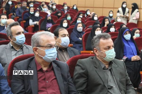 نشست صمیمی با رییس کمیسیون برنامه و بودجه مجلس به مناسبت ۱۳ آبان  در محمودآباد