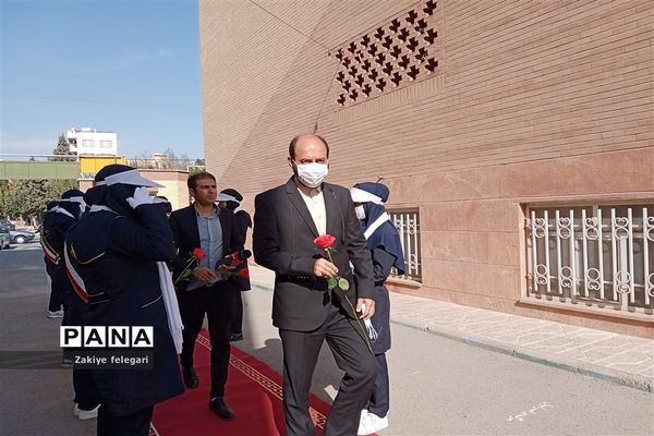 روز دانش‌آموز و یوم الله ۱۳ آبان در ناحیه دو بهارستان