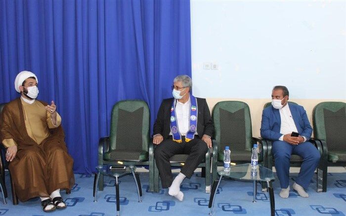 بهاء دادن به دانش آموزان و اعتماد کردن به آنها راه‌های مسدود را باز می‌کند