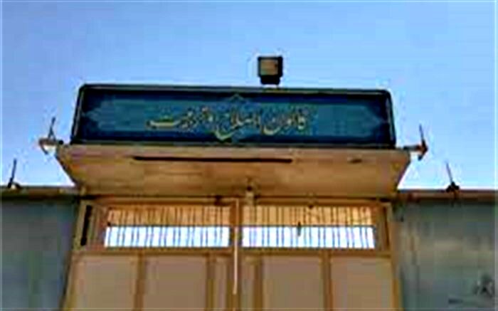 برگزاری ویژه‌برنامه روز دانش‌آموز در کانون اصلاح و تربیت قم