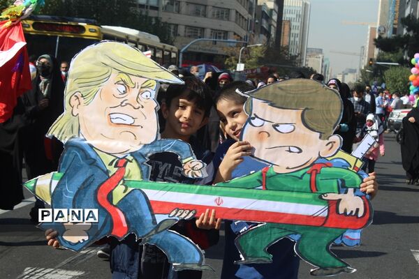 بصیرت دانش‌آموزی، ناتوانی استکبار
