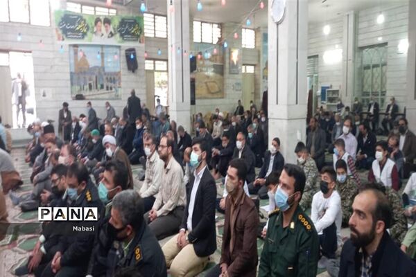 حضور دانش‌آموزان اداره آموزش و پرورش  ناحیه۶ در نمازجمعه خوراسگان