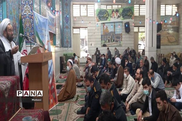 حضور دانش‌آموزان اداره آموزش و پرورش  ناحیه۶ در نمازجمعه خوراسگان