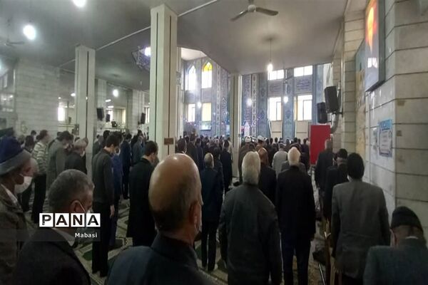 حضور دانش‌آموزان اداره آموزش و پرورش  ناحیه۶ در نمازجمعه خوراسگان
