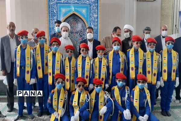 حضور تشکل‌ها و انجمن‌های دانش‌آموزی سیستان و بلوچستان در نماز جمعه زاهدان