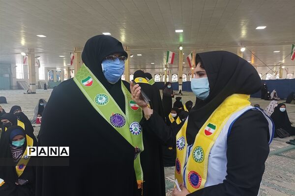حضور تشکل‌ها و انجمن‌های دانش‌آموزی سیستان و بلوچستان در نماز جمعه زاهدان