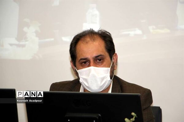 نشست مدیرکل مدارس غیر انتفاعی وزارت آموزش و پرورش در فارس