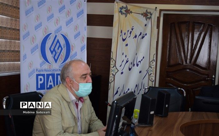 خبرنگارخلاق همیشه باید در جریان مسائل باشد