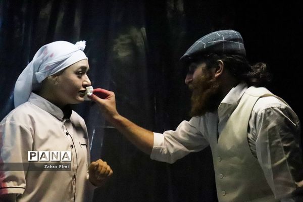 نمایش کت واک در تئاتر شهر تبریز