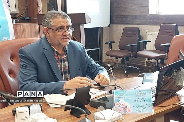 همایش آشنایی اولیا با مفاهیم سند تحول بنیادین