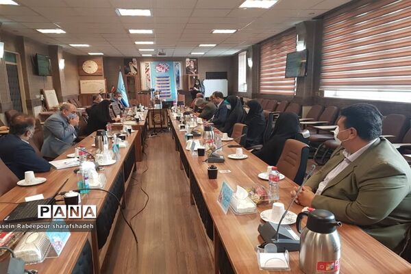 همایش آشنایی اولیا با مفاهیم سند تحول بنیادین