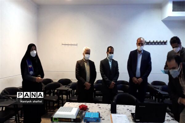 برگزاری مسابقات بازی‌های فکری سرگرمی رویش به صورت آنلاین در  در دبیرستان شهید صالحی شیراز