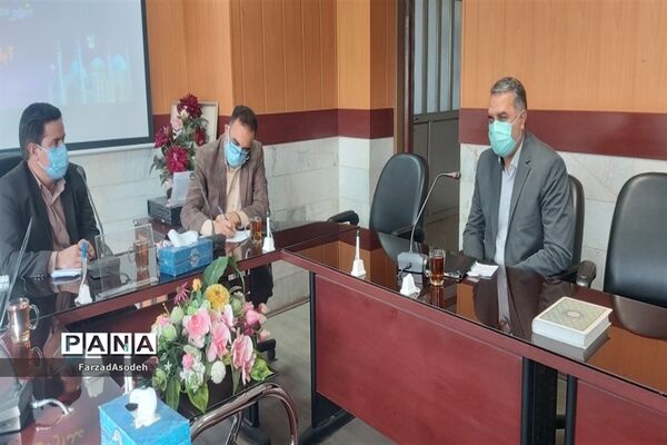 جلسه هم اندیشی موسسان مراکز غیر دولتی  کاشمر