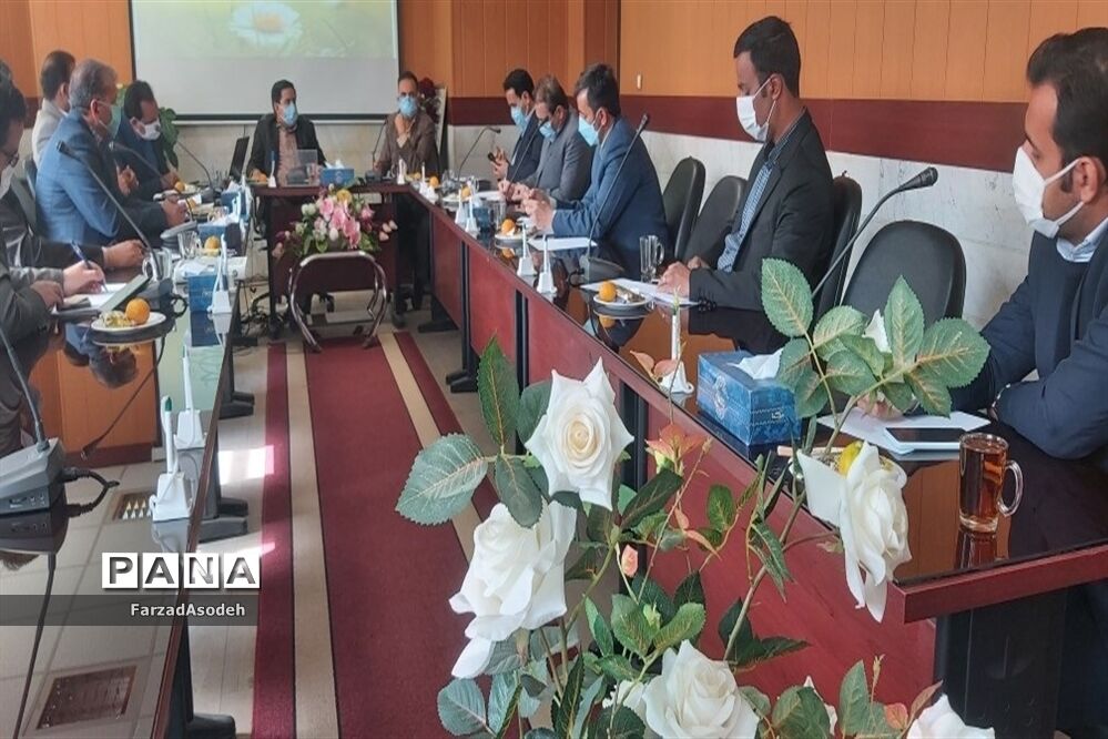 جلسه هم اندیشی موسسان مراکز غیر دولتی  کاشمر