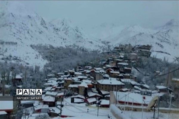 برف در  روستای انجیله