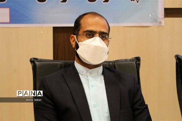 نشست تبیین بازمهندسی تشکیلات پیشتازان ویژه مدیران شهرستان زرین دشت