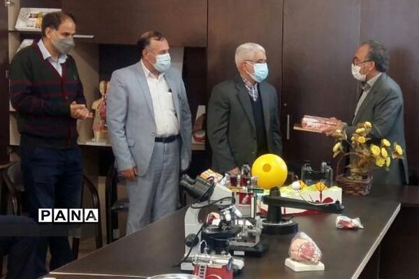 افتتاحیه آزمایشگاه مرکزی پژوهش‌سرای دکتر قریب در شهرستان پردیس