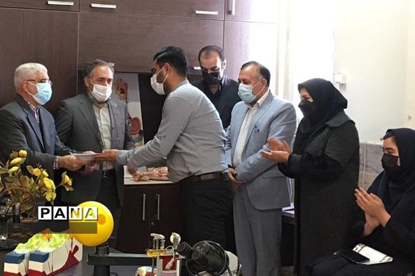 افتتاحیه آزمایشگاه مرکزی پژوهش‌سرای دکتر قریب در شهرستان پردیس