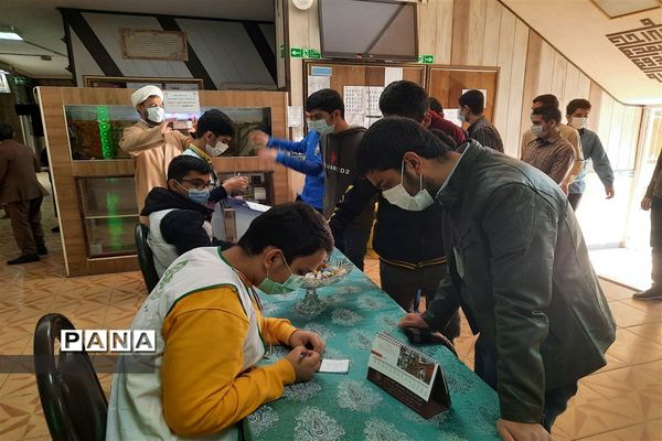 انتخابات شورای دانش آموزی منطقه ۱۵ با تحقق شعاردانش‌آموز محوری و دانش‌آموز باوری