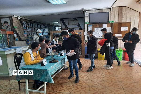 انتخابات شورای دانش آموزی منطقه ۱۵ با تحقق شعاردانش‌آموز محوری و دانش‌آموز باوری
