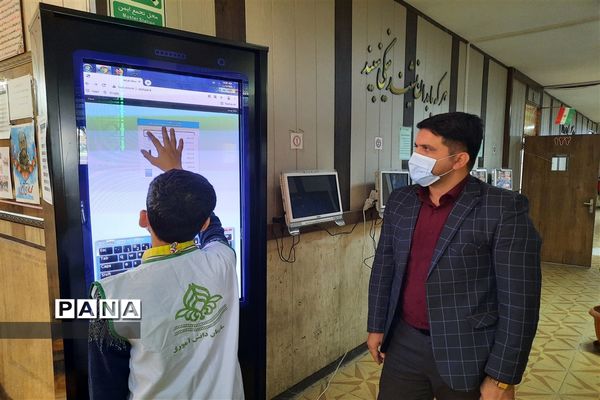 انتخابات شورای دانش آموزی منطقه ۱۵ با تحقق شعاردانش‌آموز محوری و دانش‌آموز باوری