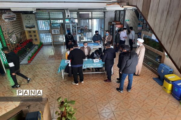 انتخابات شورای دانش آموزی منطقه ۱۵ با تحقق شعاردانش‌آموز محوری و دانش‌آموز باوری