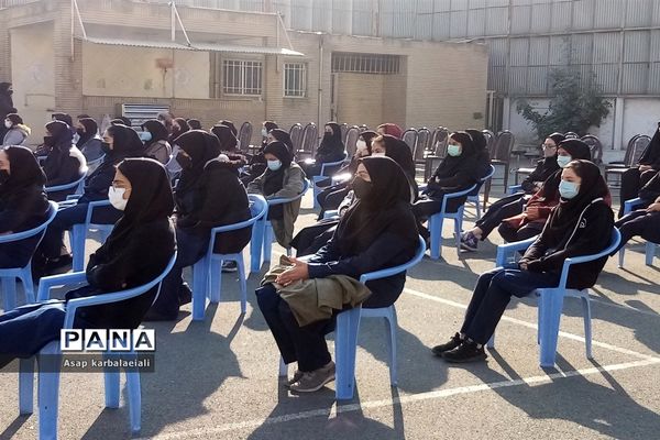 برگزاری مراسم میلاد حضرت عبدالعظیم حسنی (ع) در دبیرستان بعثت منطقه ۱۴