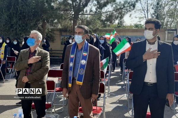 انتخابات شوراهای دانش‌آموزی در دبیرستان فاطمه الزهرا یزد