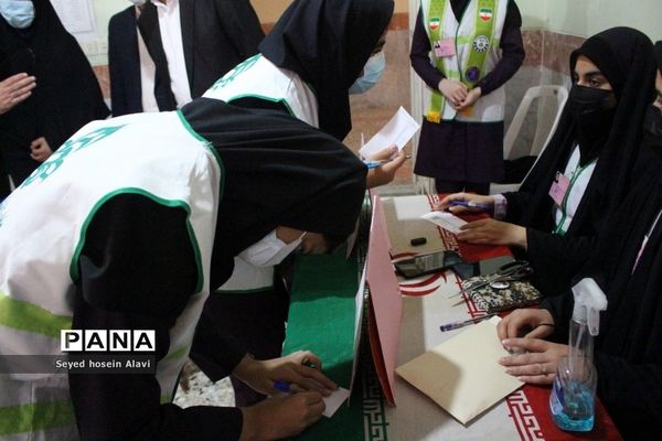 بیست و چهارمین دوره انتخابات شوراهای دانش آموزی در دشتی