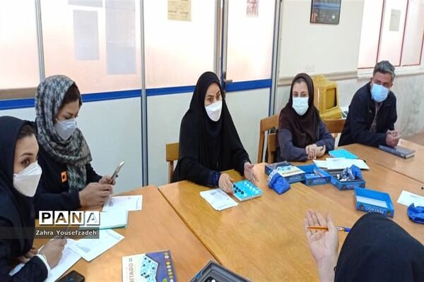 برگزاری دوره آموزشی مربیگری و داوری بازی‌های فکری در فارس
