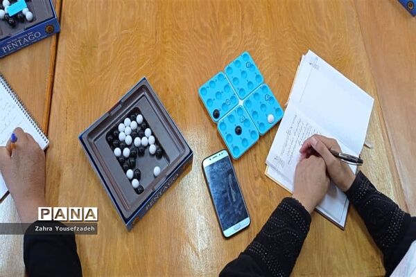 برگزاری دوره آموزشی مربیگری و داوری بازی‌های فکری در فارس