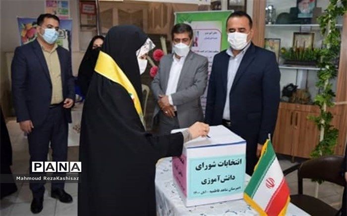 برگزاری بیست و چهارمین دوره انتخابات شورای دانش آموزی در ناحیه ۳ اهواز