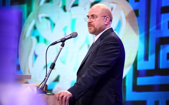 قالیباف:  متاسفانه مردم از صحنه دور نگه داشته‌ شده‌اند