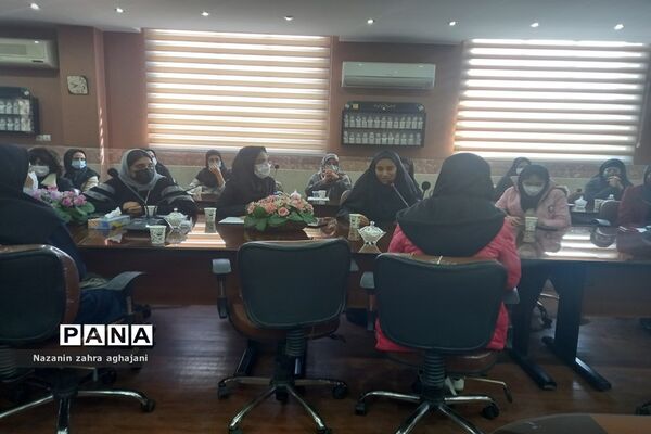برگزاری هفته مبارزه با اعتیاد و آسیب‌های اجتماعی در شهرستان رباط کریم