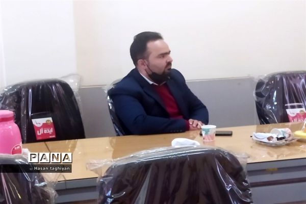 برگزاری جلسه هم اندیشی جذب و سازماندهی نواحی 6 گانه شهر اصفهان در سازمان دانش‌آموزی استان اصفهان