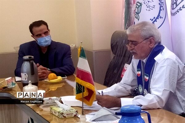 برگزاری جلسه هم اندیشی جذب و سازماندهی نواحی 6 گانه شهر اصفهان در سازمان دانش‌آموزی استان اصفهان