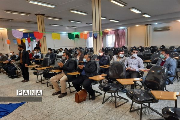 کاشت درخت بلوط به مناسبت میلاد امام حسن عسکری (ع) در منطقه ۱۵