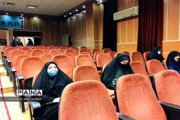جلسه توانمندسازی معاونین و مربیان پرورشی شهرستان قرچک