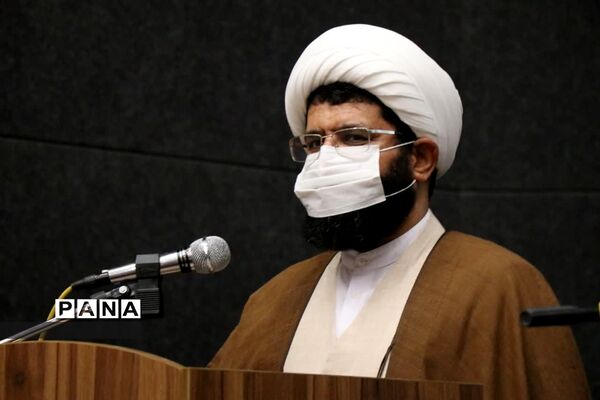 رونمایی از کتاب کوچک‌ترین دانش‌آموزان نویسنده شهر قدس