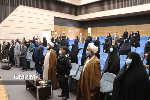 رونمایی از کتاب کوچک‌ترین دانش‌آموزان نویسنده شهر قدس