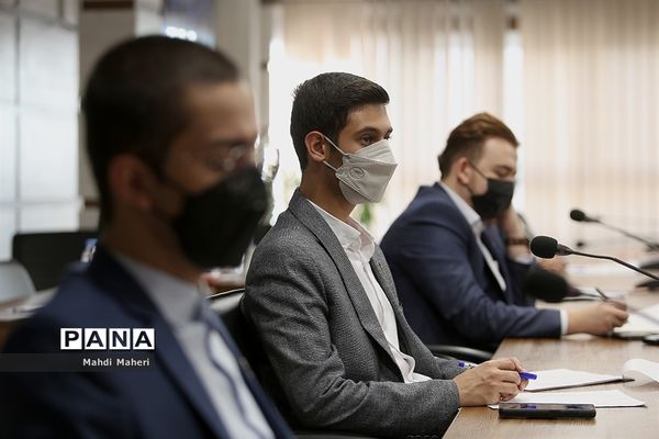 جلسه کارگروه تدوین سند دهمین دوره مجلس دانش‌آموزی