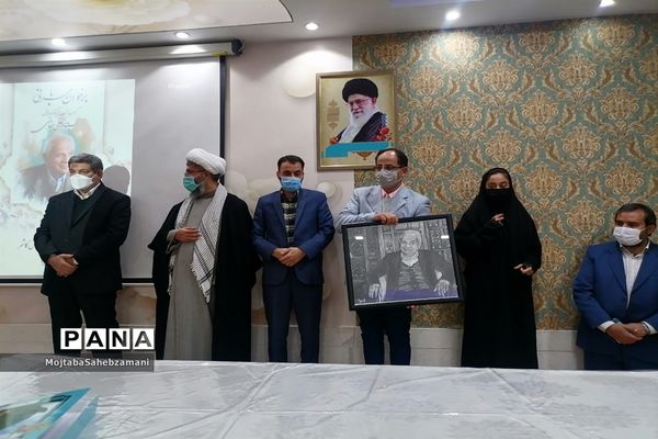 مراسم بزرگداشت خیر مدرسه ساز علی خانی در کاشمر