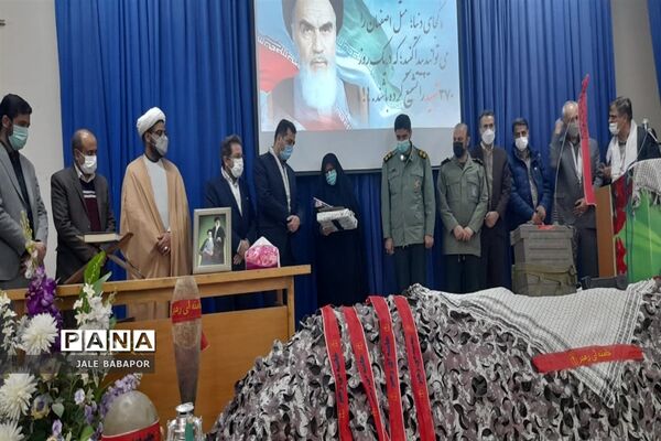 گرامیداشت روز حماسه و ایثار و دومین یادوراه ی طرح لاله های روشن دبیرستان سعدی آموزی و پرورش