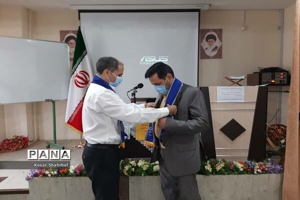 جلسه آموزشی بازمهندسی سازمان دانش‌آموزی  رودهن