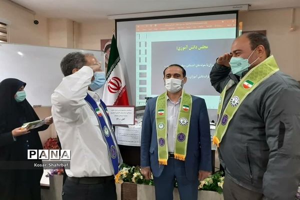 جلسه آموزشی بازمهندسی سازمان دانش‌آموزی  رودهن