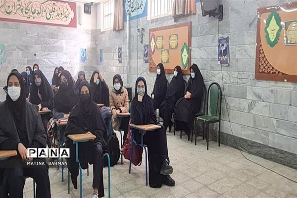 مراسم سالروز وفات کریمه اهل بیت(س) در دبیرستان امامی